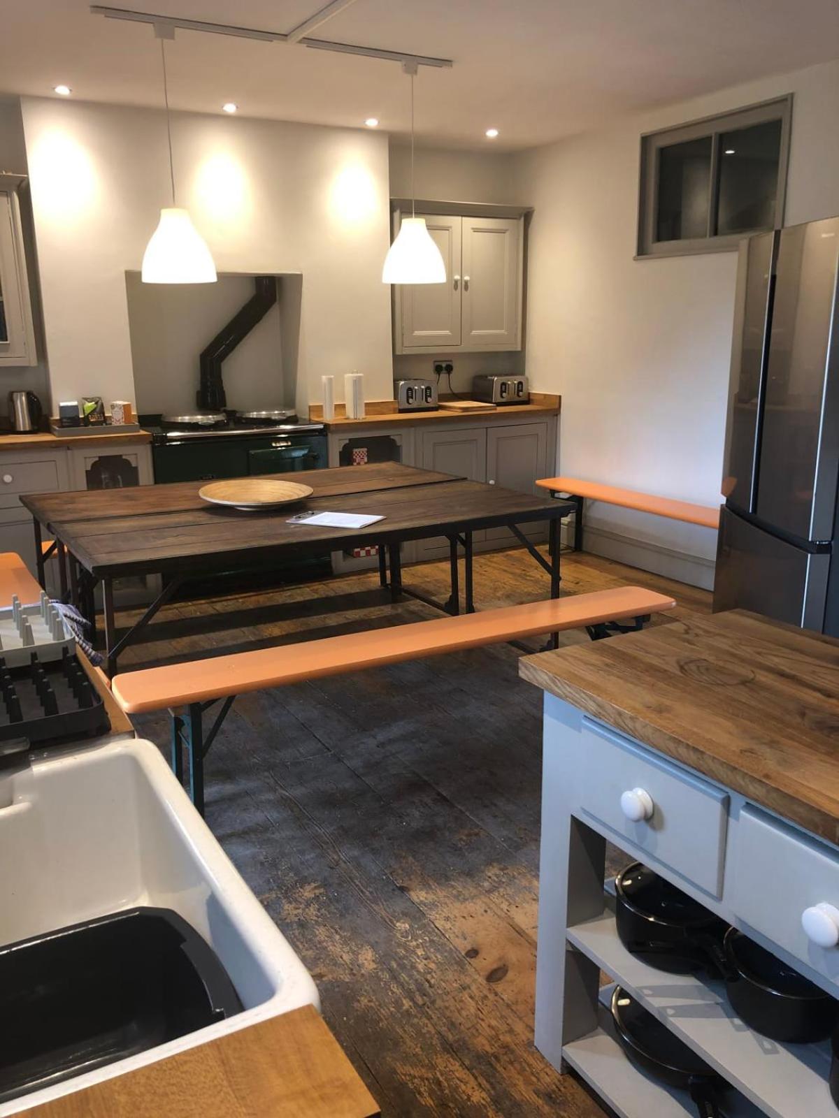 Higgihaus 7 Bed Sleeps Up To 18 Big Groups Best Location Bristol Esterno foto